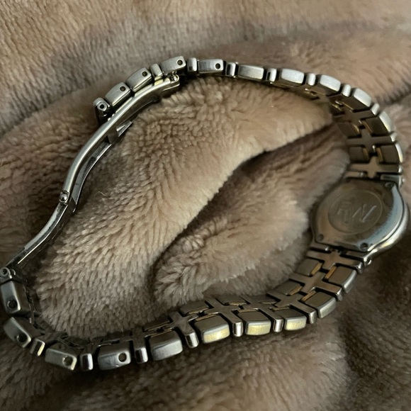 Elegant Raymond Weil, two tone women’s watch - Picture 2 of 4